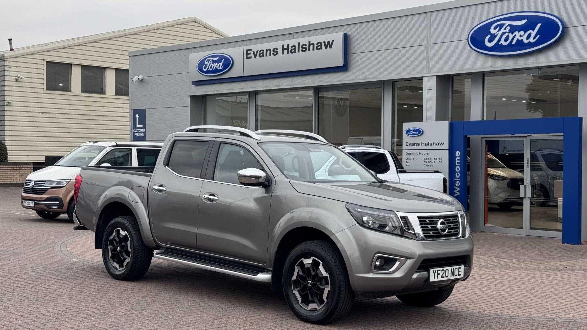 Main listing image - Nissan Navara