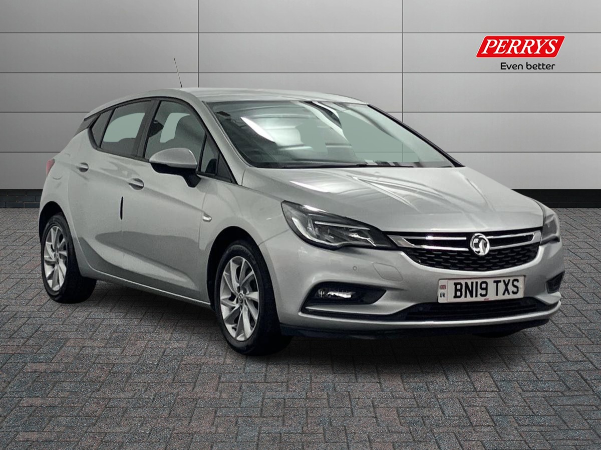 Main listing image - Vauxhall Astra