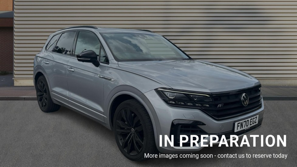 Main listing image - Volkswagen Touareg
