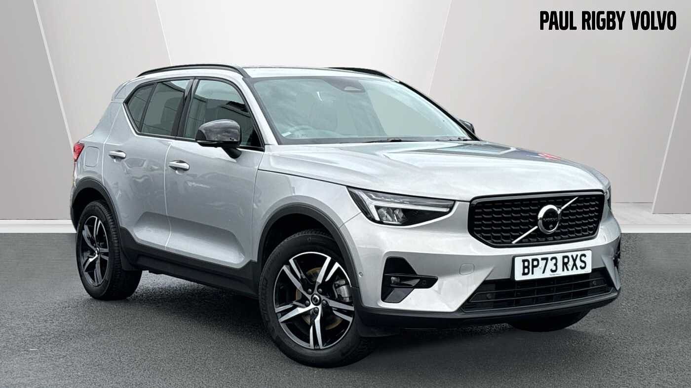 Main listing image - Volvo XC40