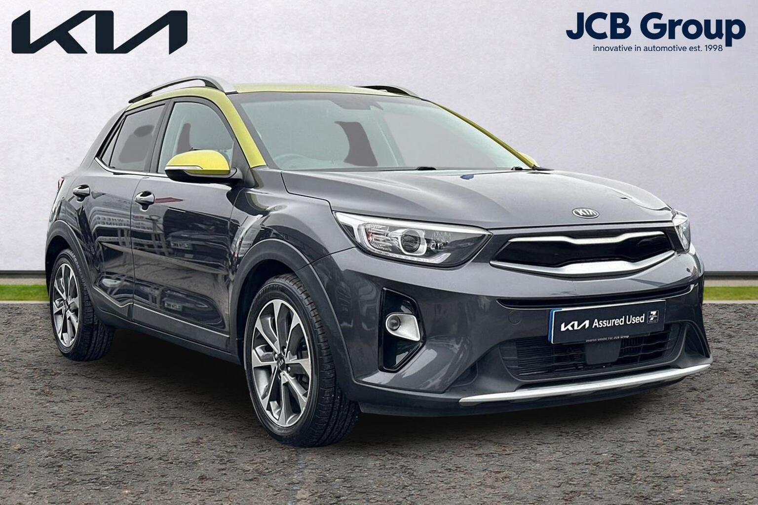 Main listing image - Kia Stonic