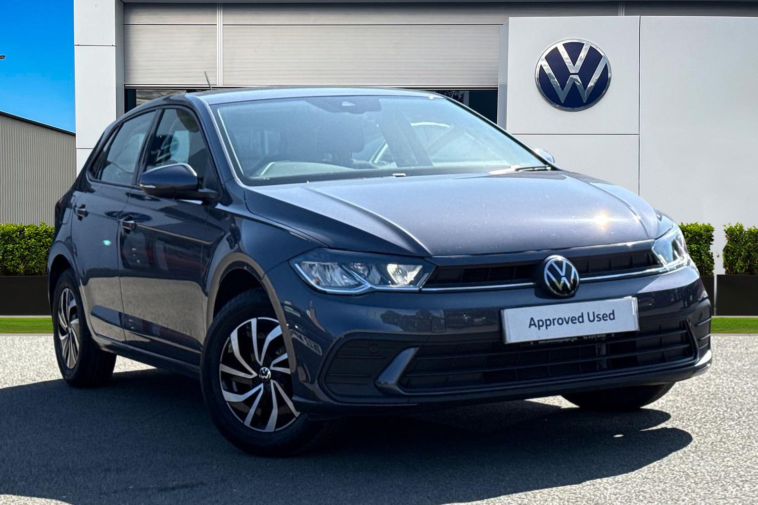 Main listing image - Volkswagen Polo