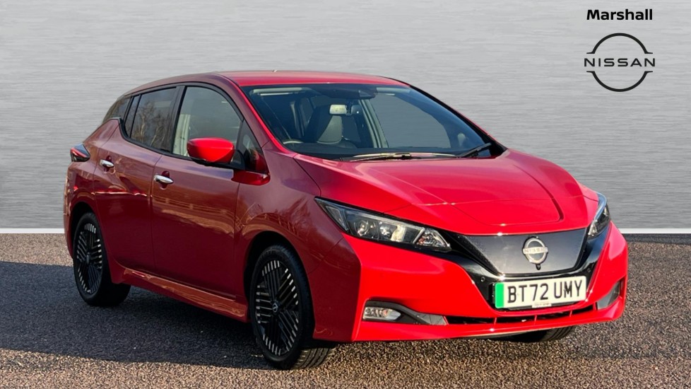 Main listing image - Nissan Leaf