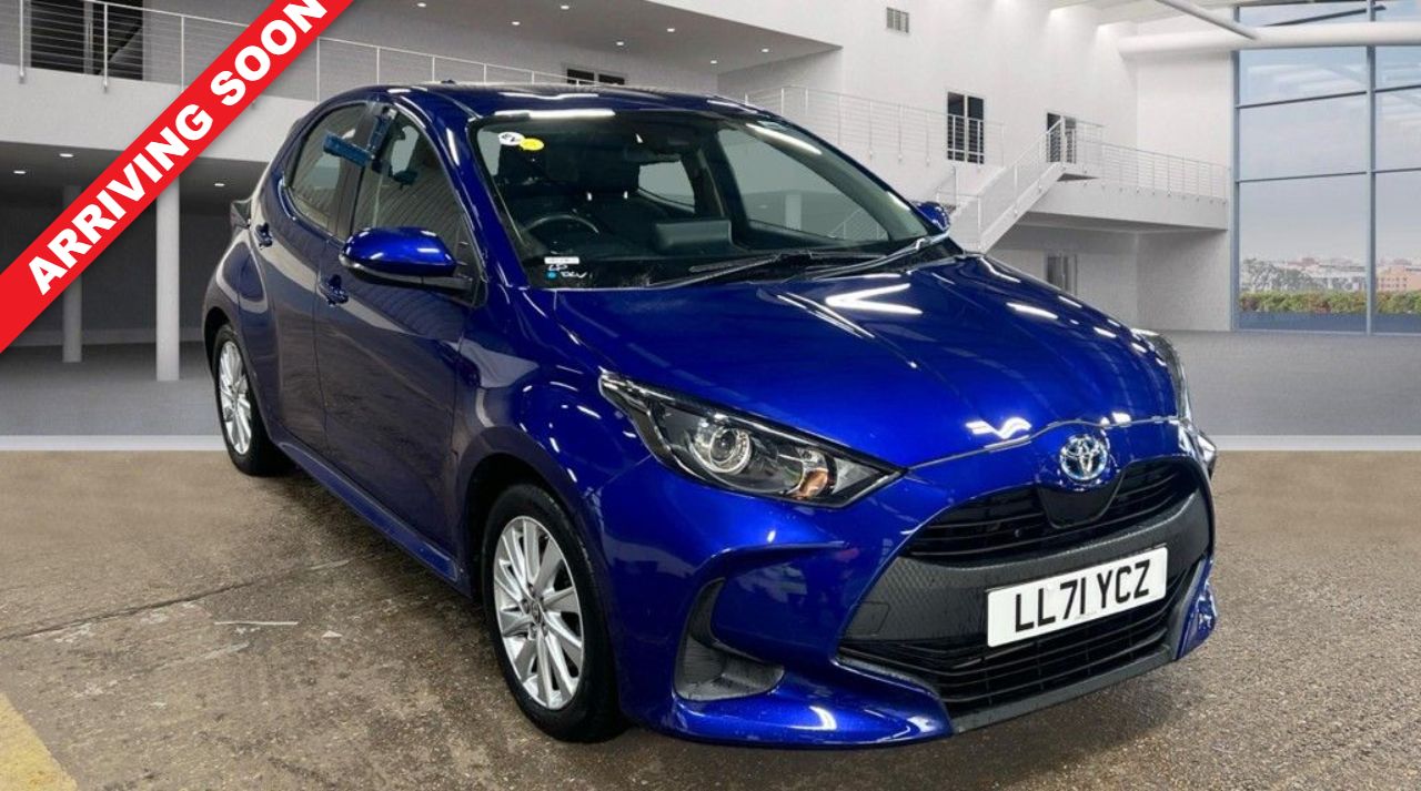 Main listing image - Toyota Yaris