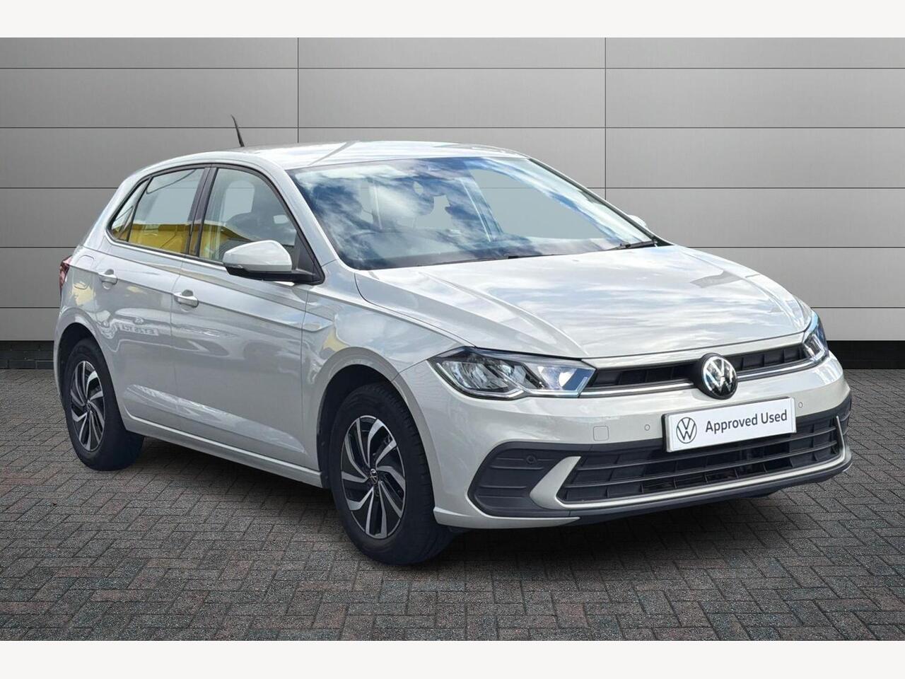 Main listing image - Volkswagen Polo