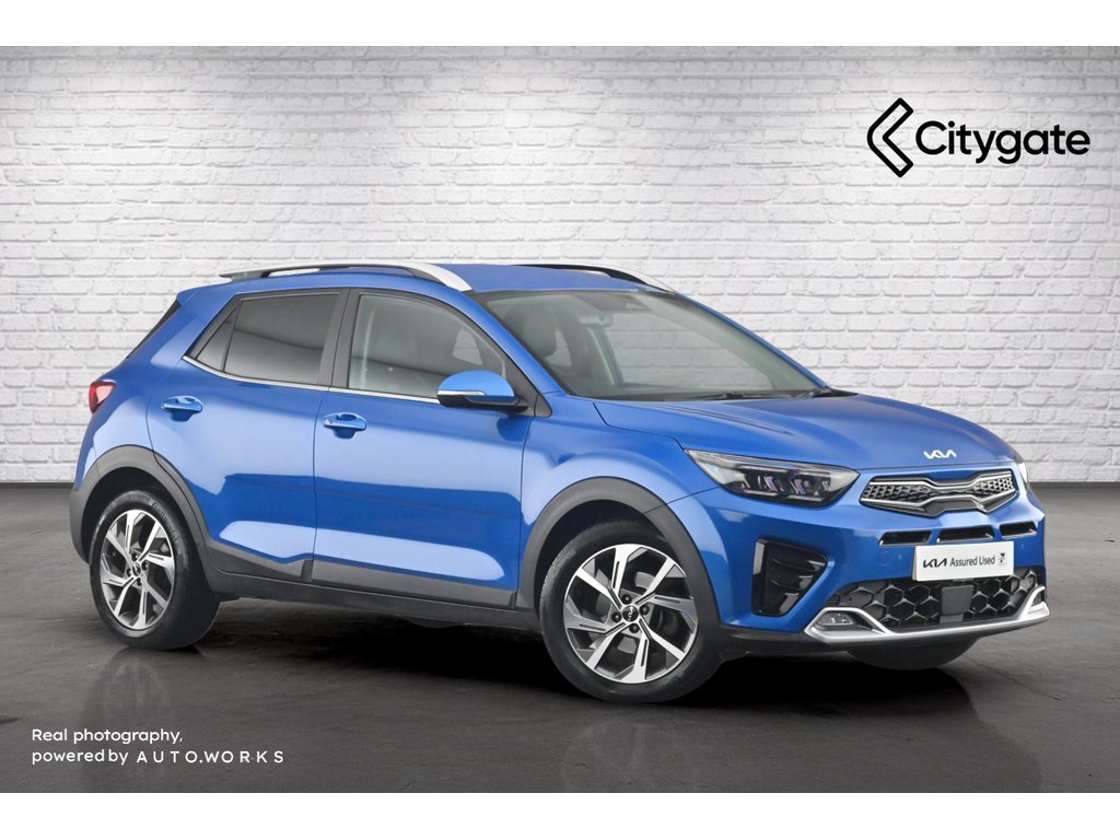 Main listing image - Kia Stonic