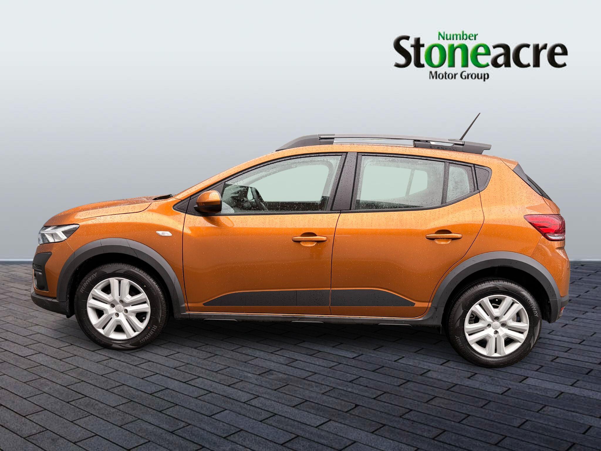 Main listing image - Dacia Sandero Stepway