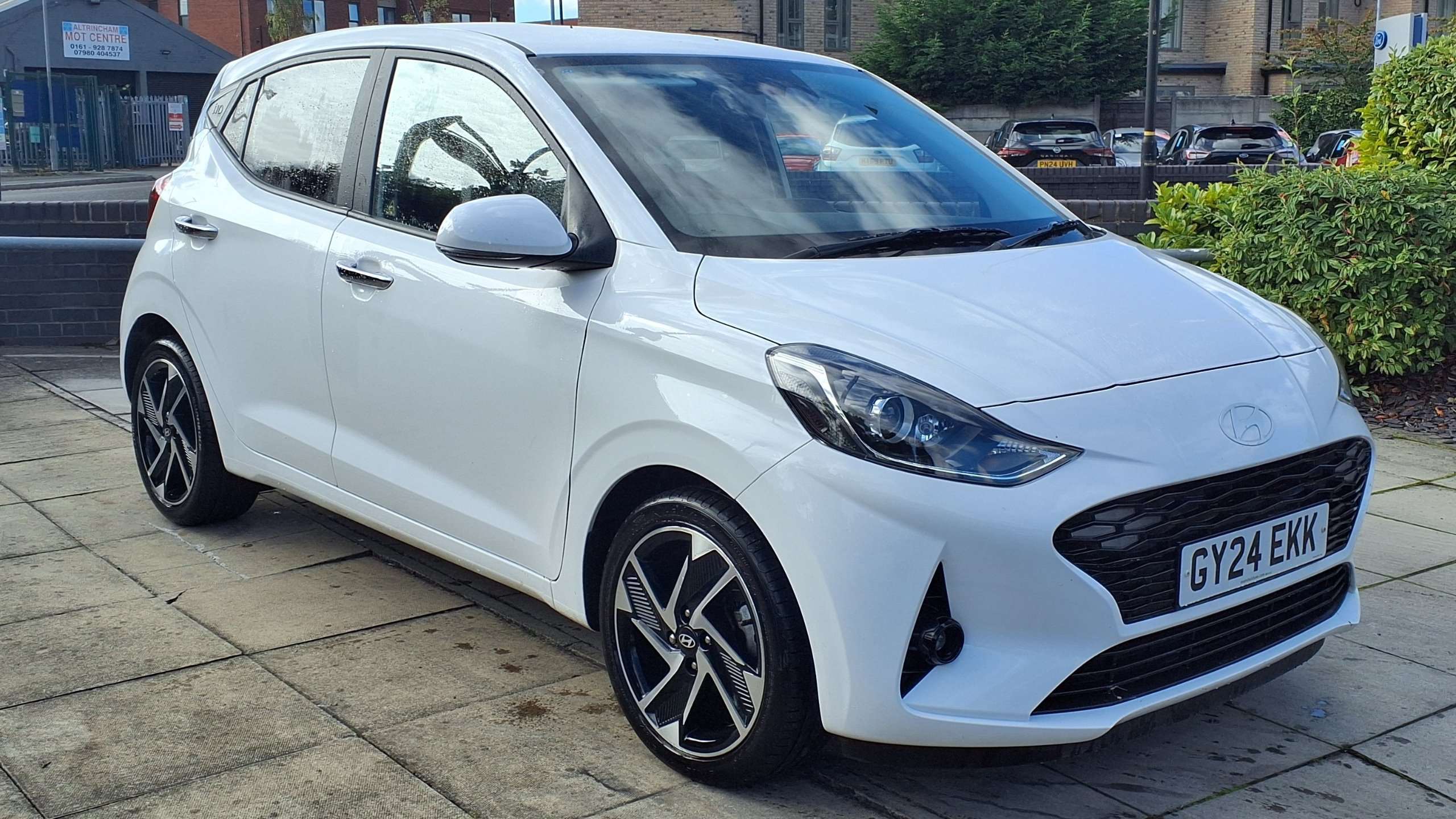 Main listing image - Hyundai i10