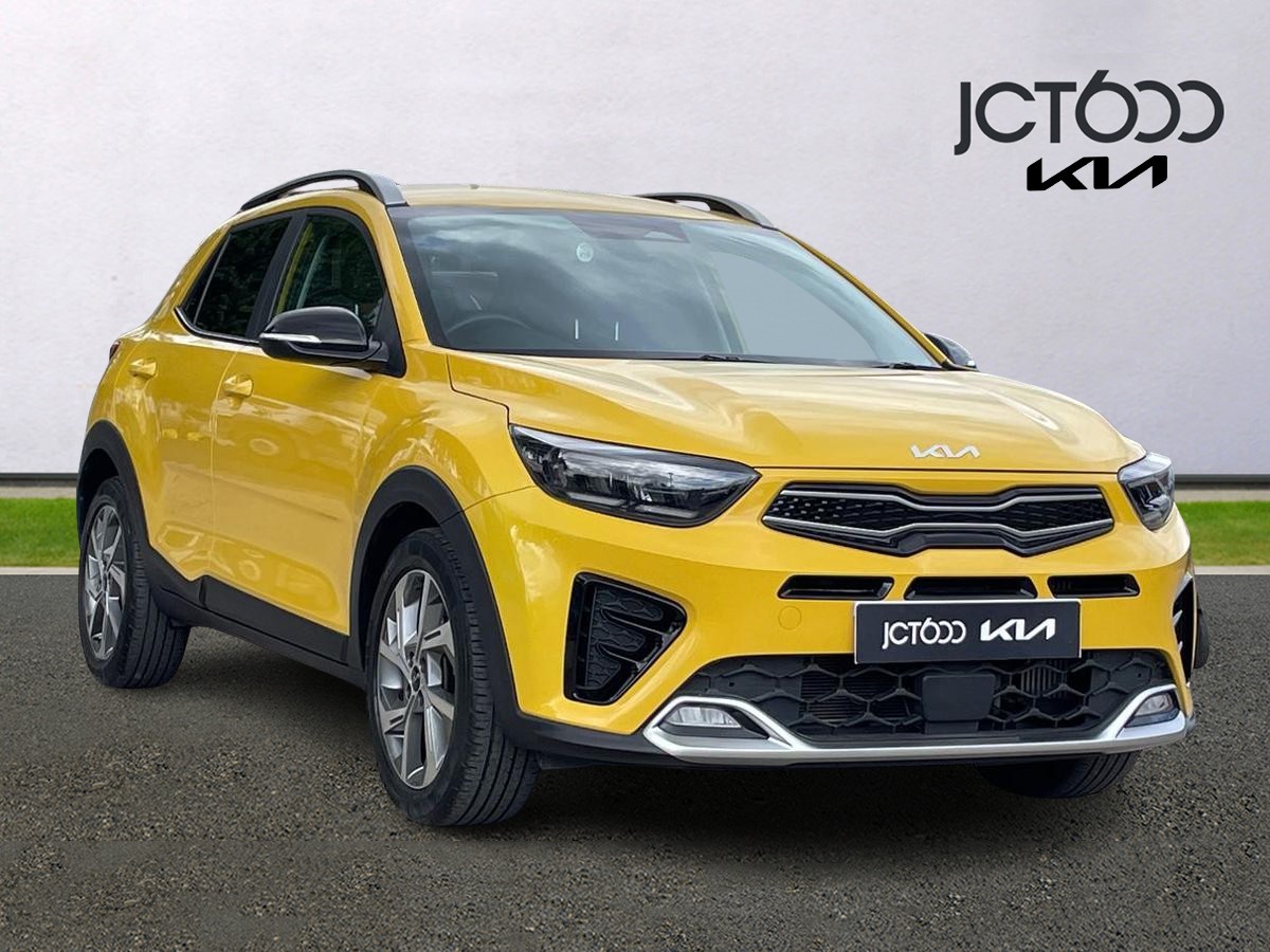Main listing image - Kia Stonic