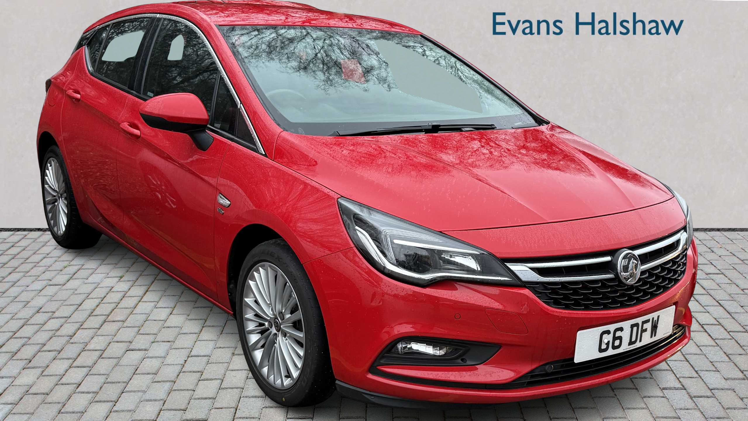 Main listing image - Vauxhall Astra