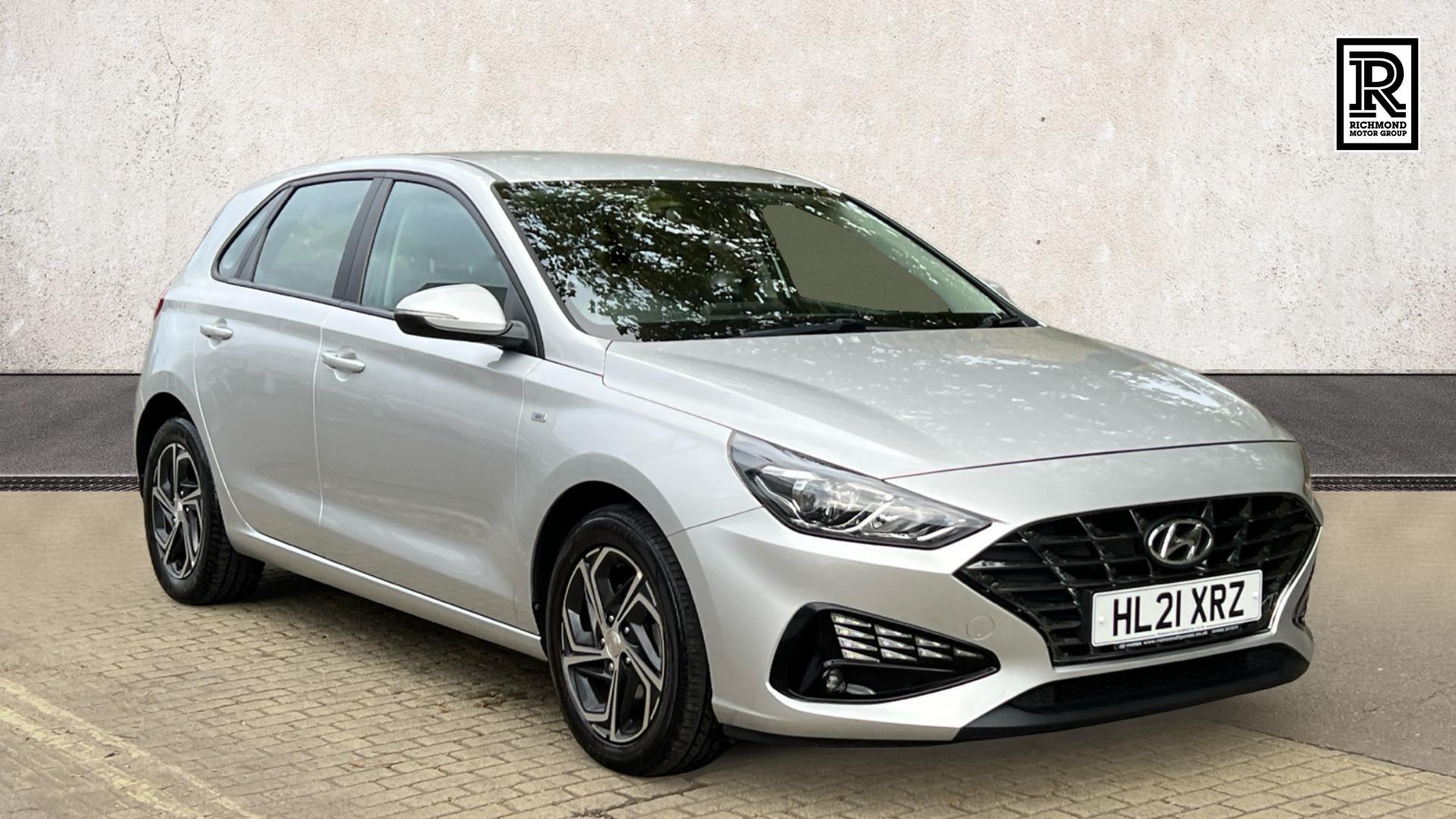 Main listing image - Hyundai i30