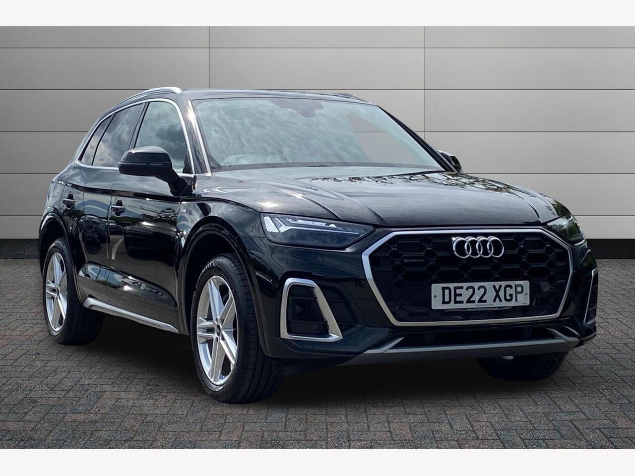 Main listing image - Audi Q5
