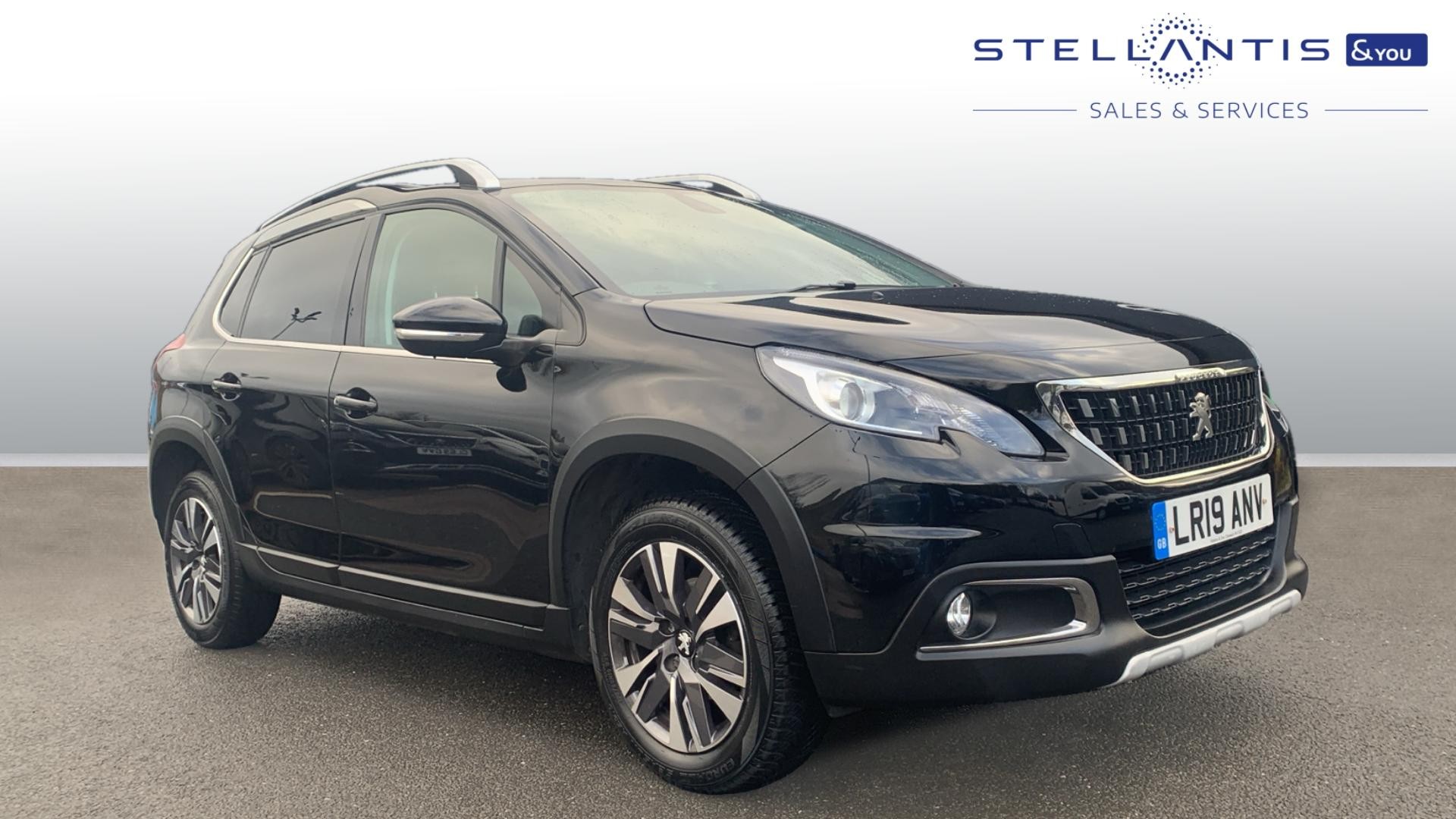 Main listing image - Peugeot 2008