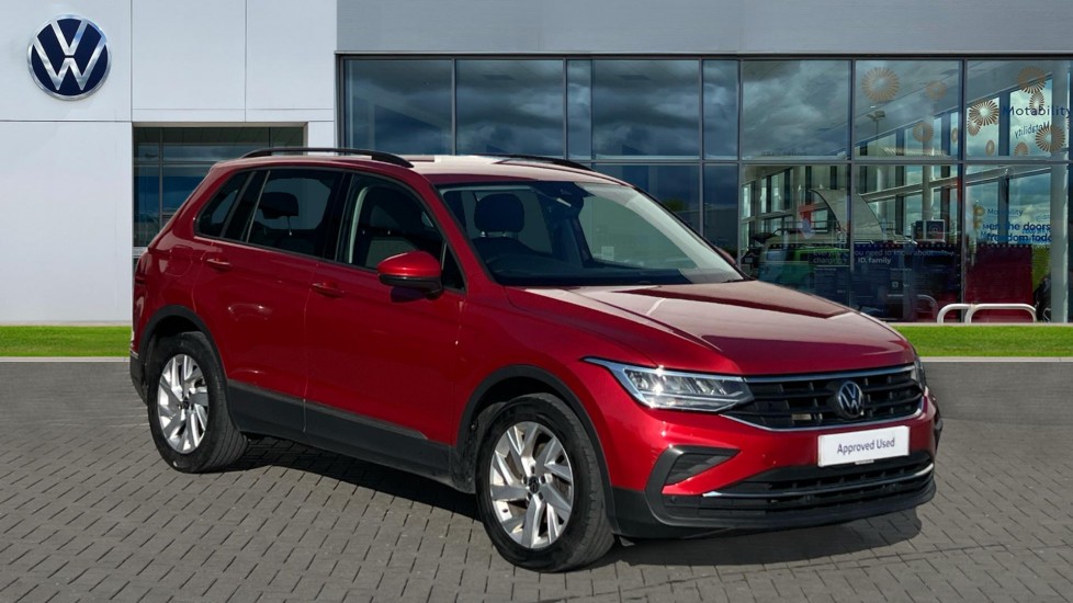 Main listing image - Volkswagen Tiguan