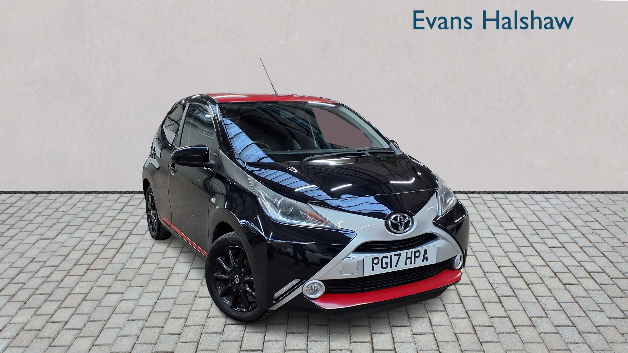 Main listing image - Toyota Aygo