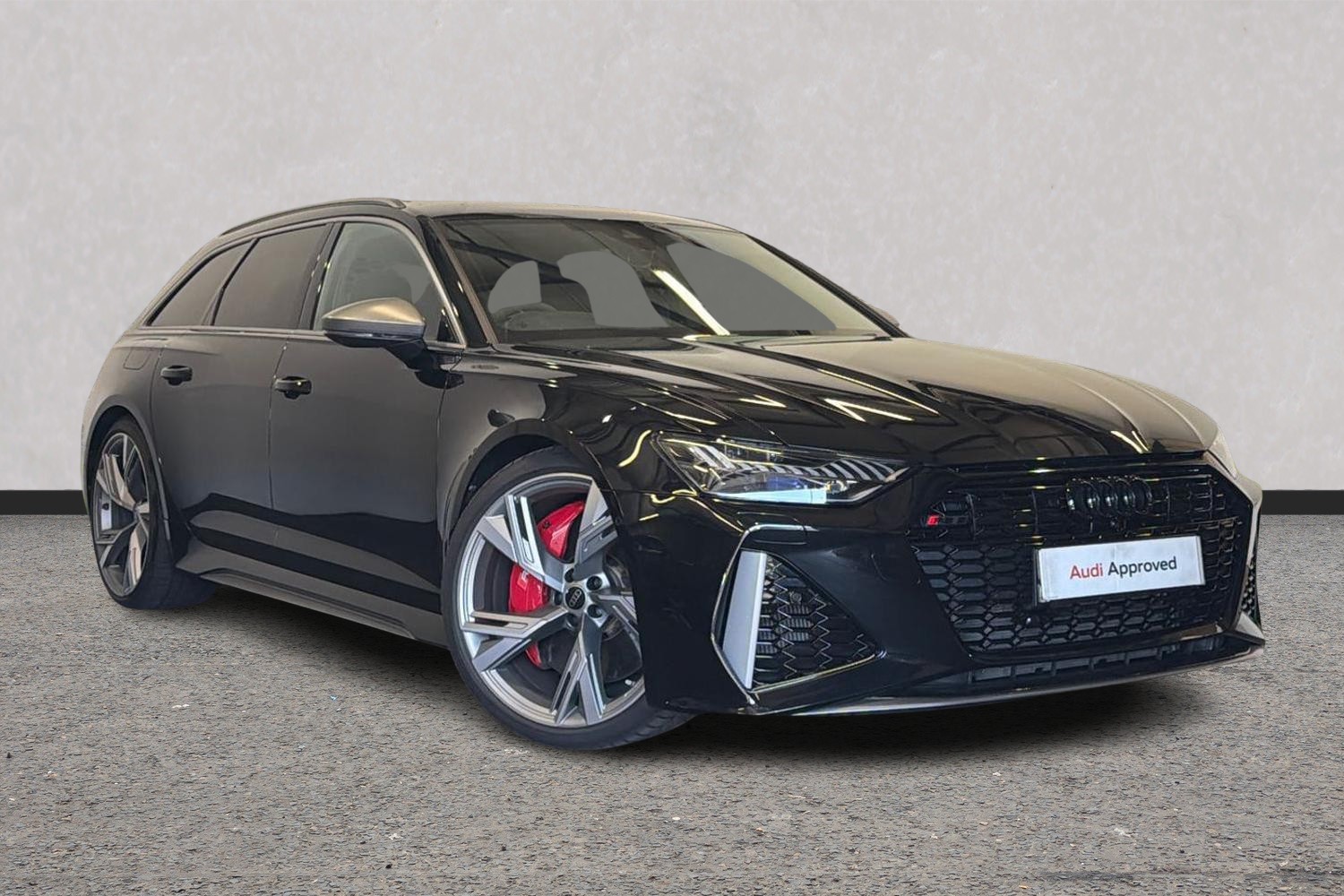 Main listing image - Audi RS6