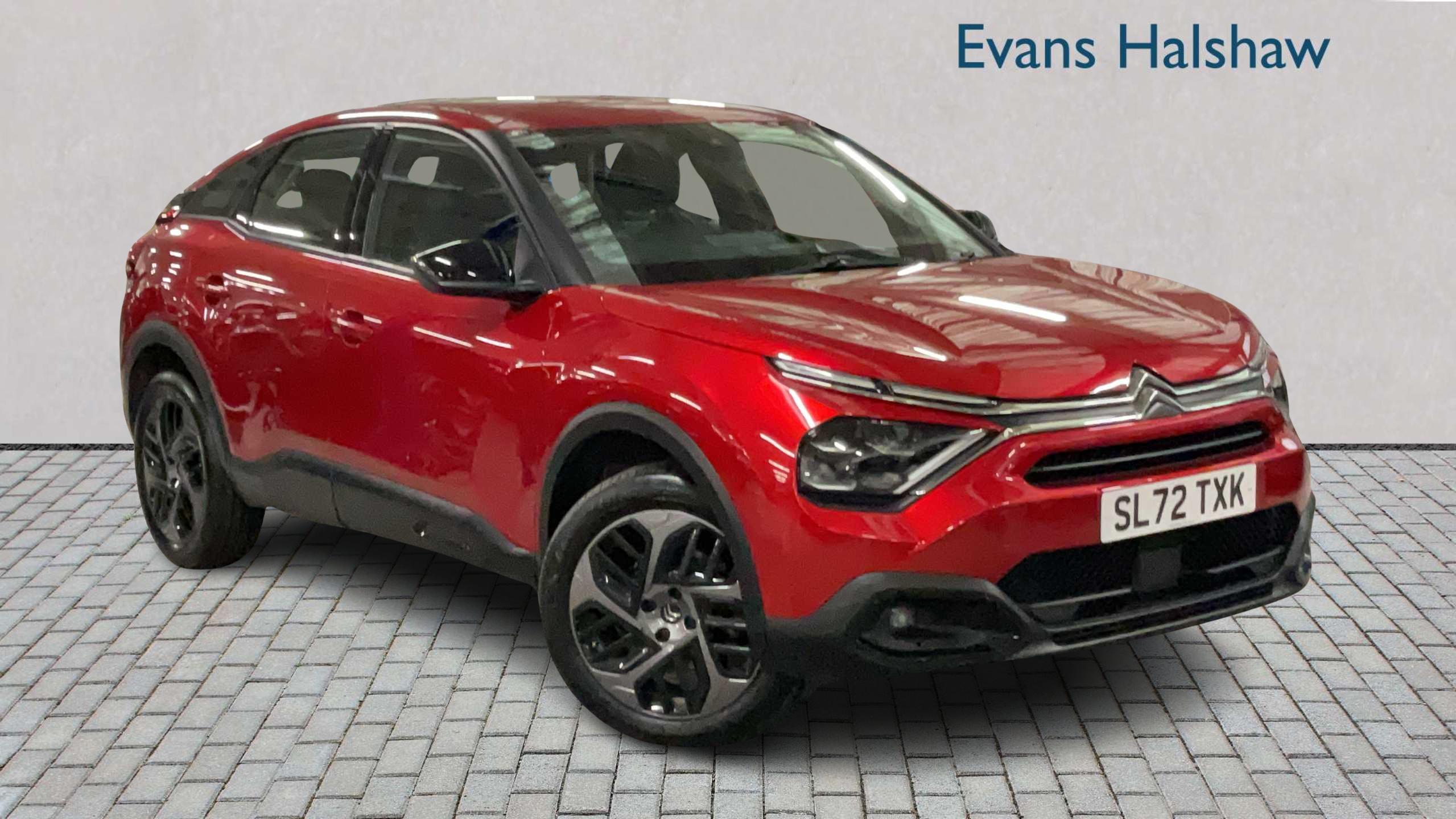 Main listing image - Citroen C4