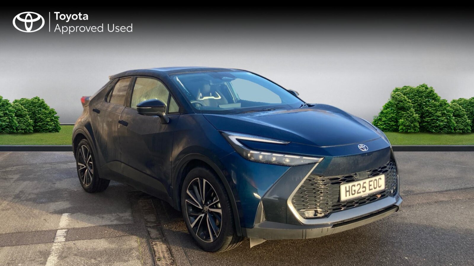 Main listing image - Toyota C-HR