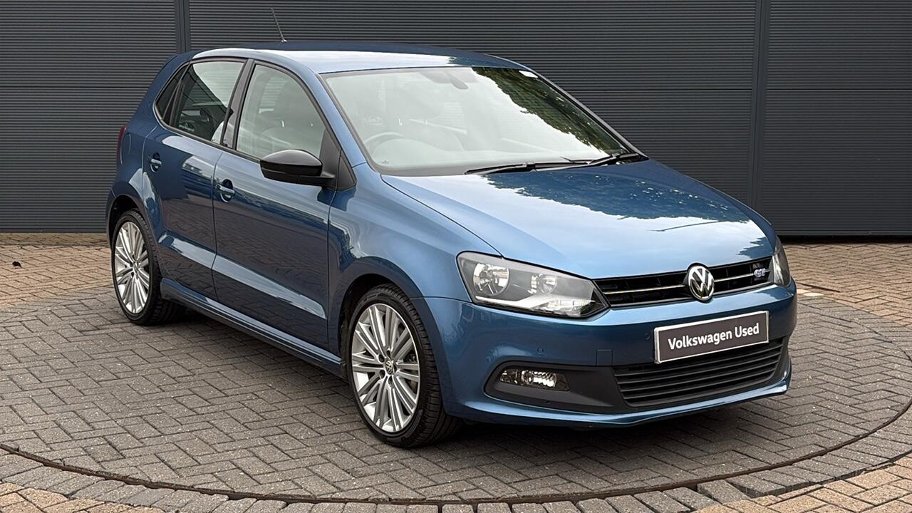 Main listing image - Volkswagen Polo