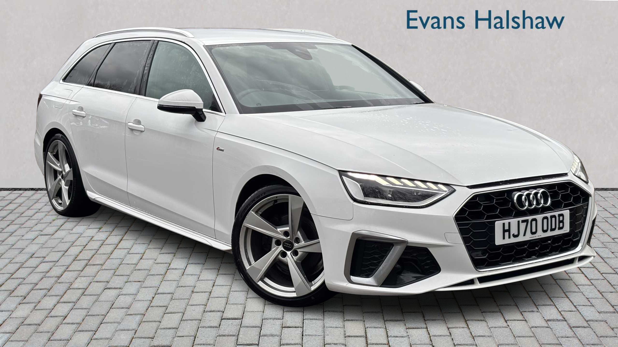 Main listing image - Audi A4 Avant