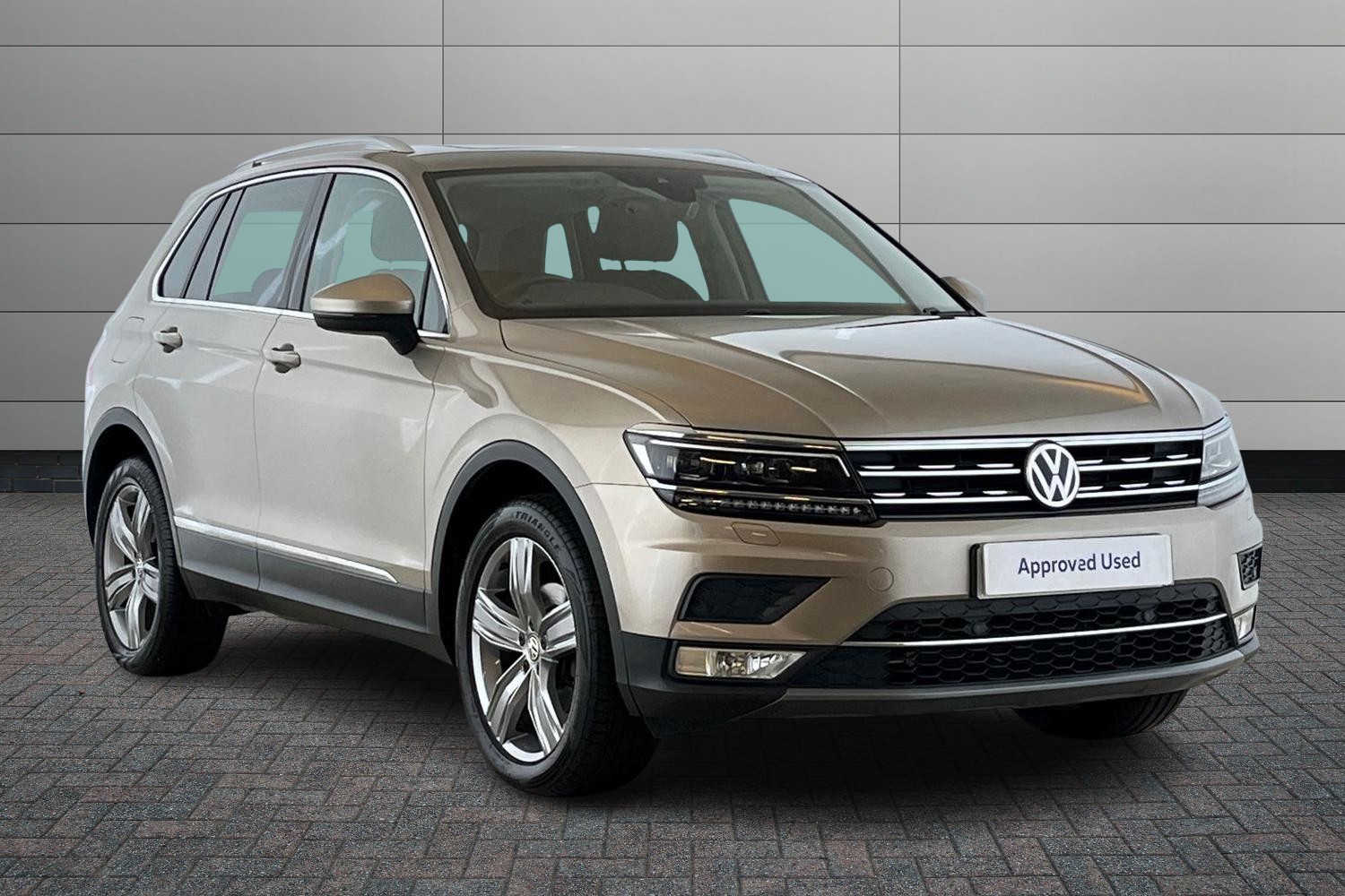 Main listing image - Volkswagen Tiguan