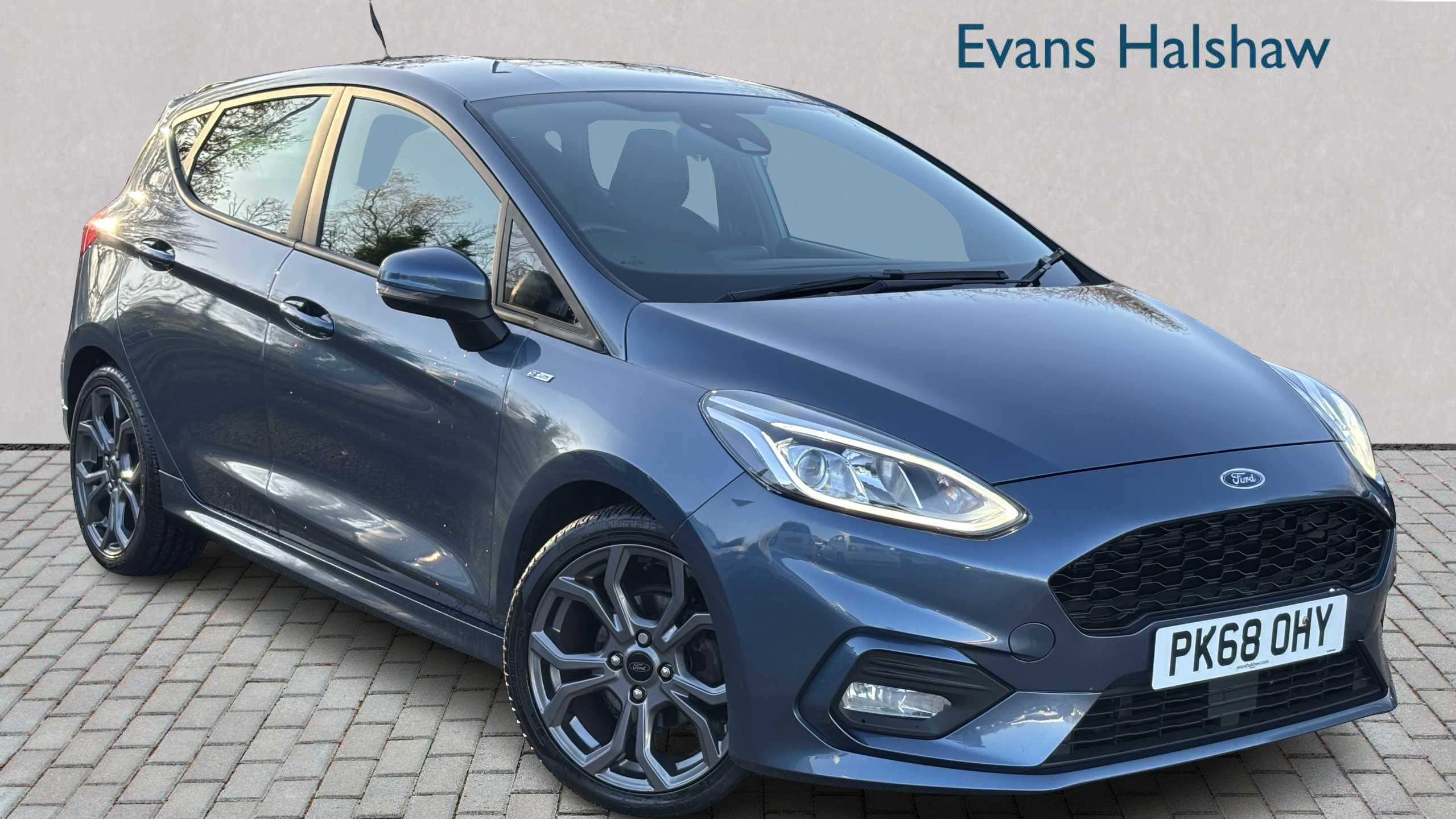 Main listing image - Ford Fiesta