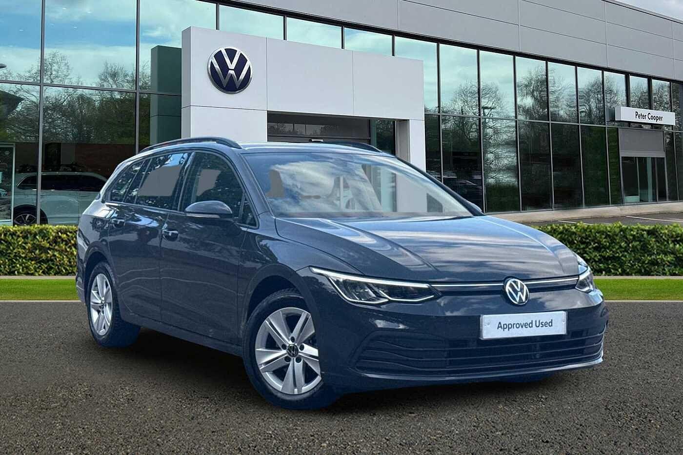 Main listing image - Volkswagen Golf Estate