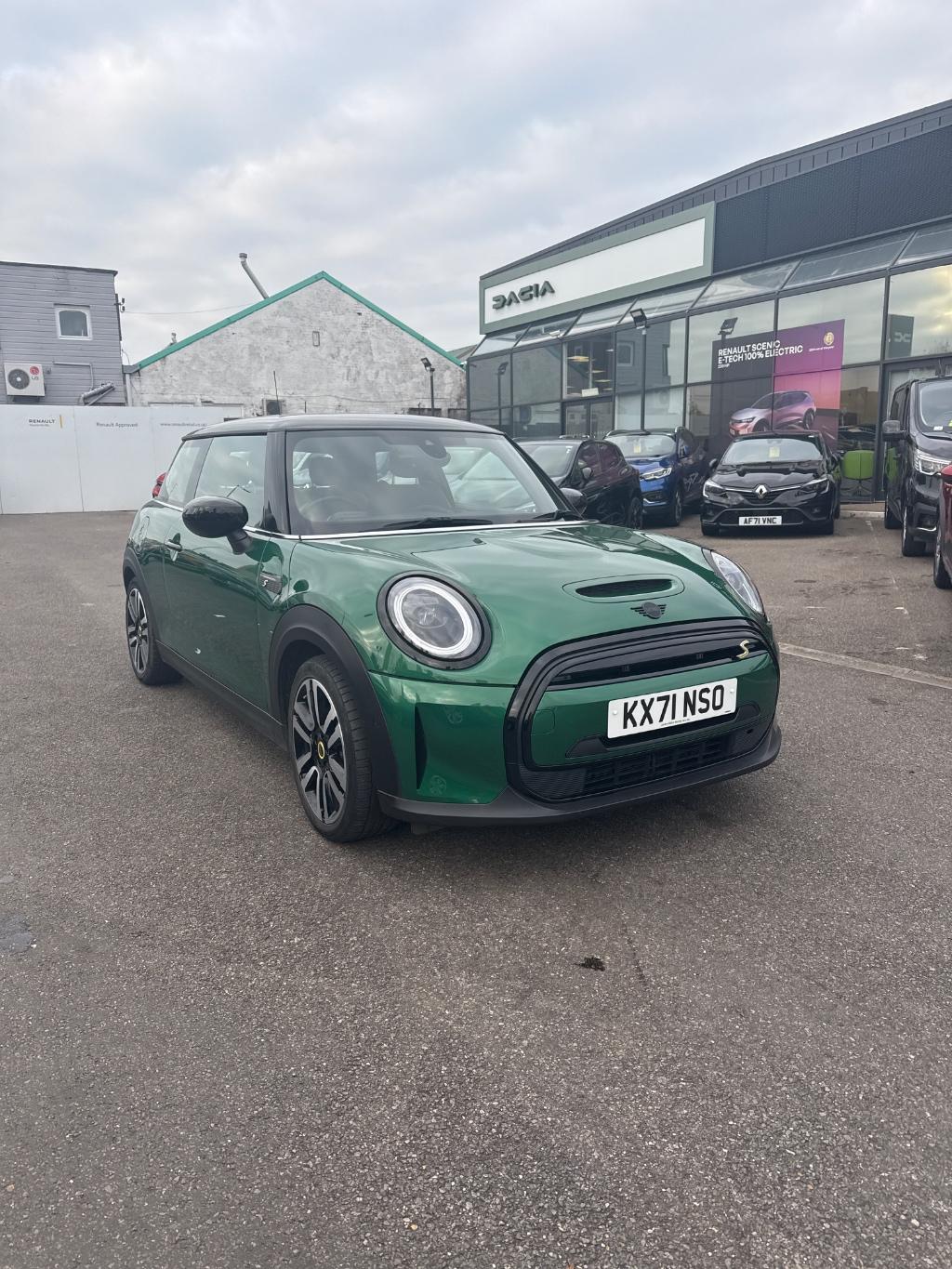 Main listing image - MINI Electric