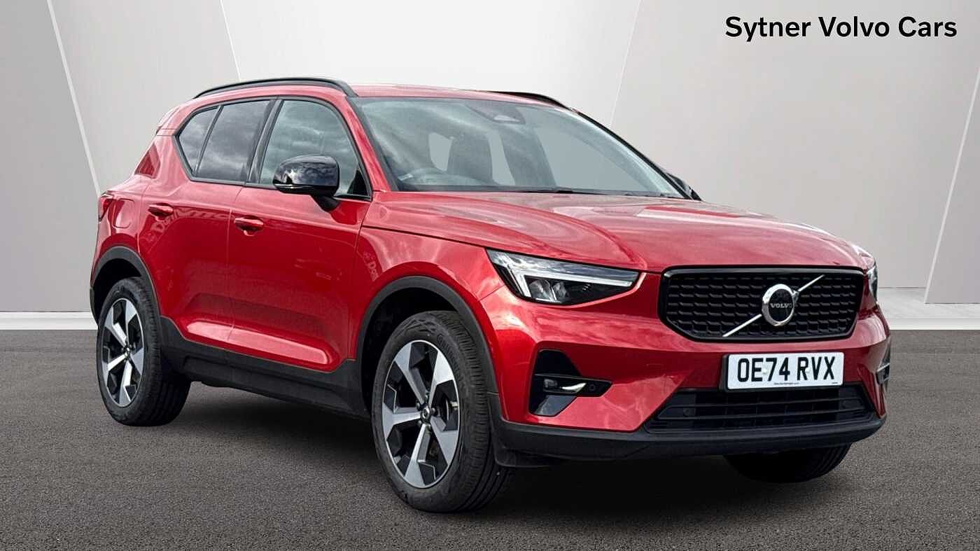 Main listing image - Volvo XC40