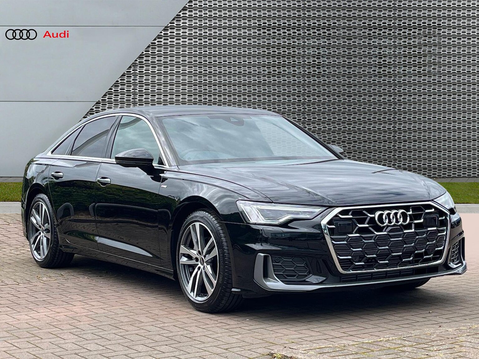 Main listing image - Audi A6