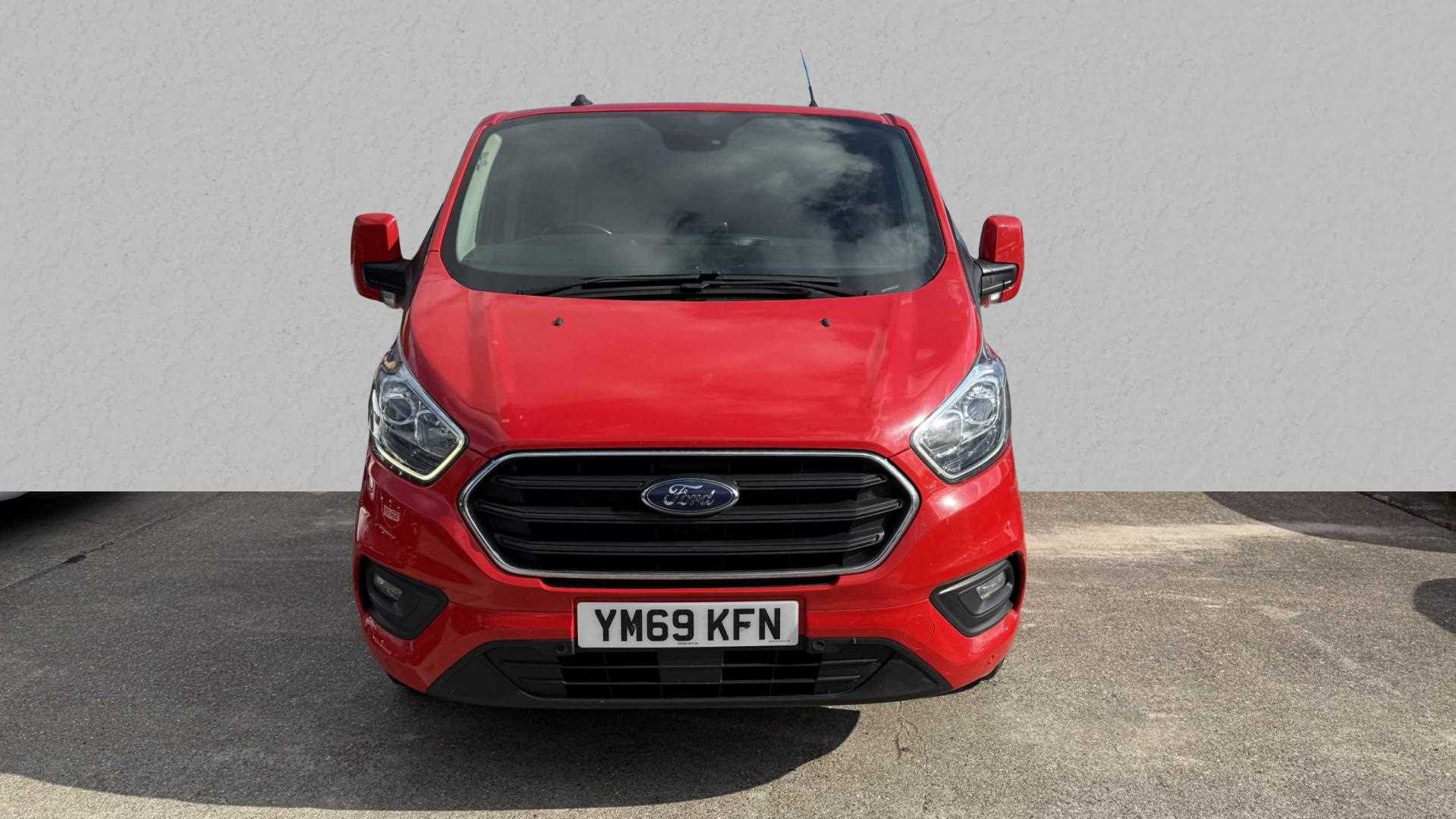 Main listing image - Ford Transit Custom