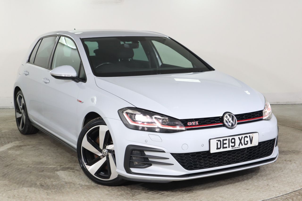 Main listing image - Volkswagen Golf GTI