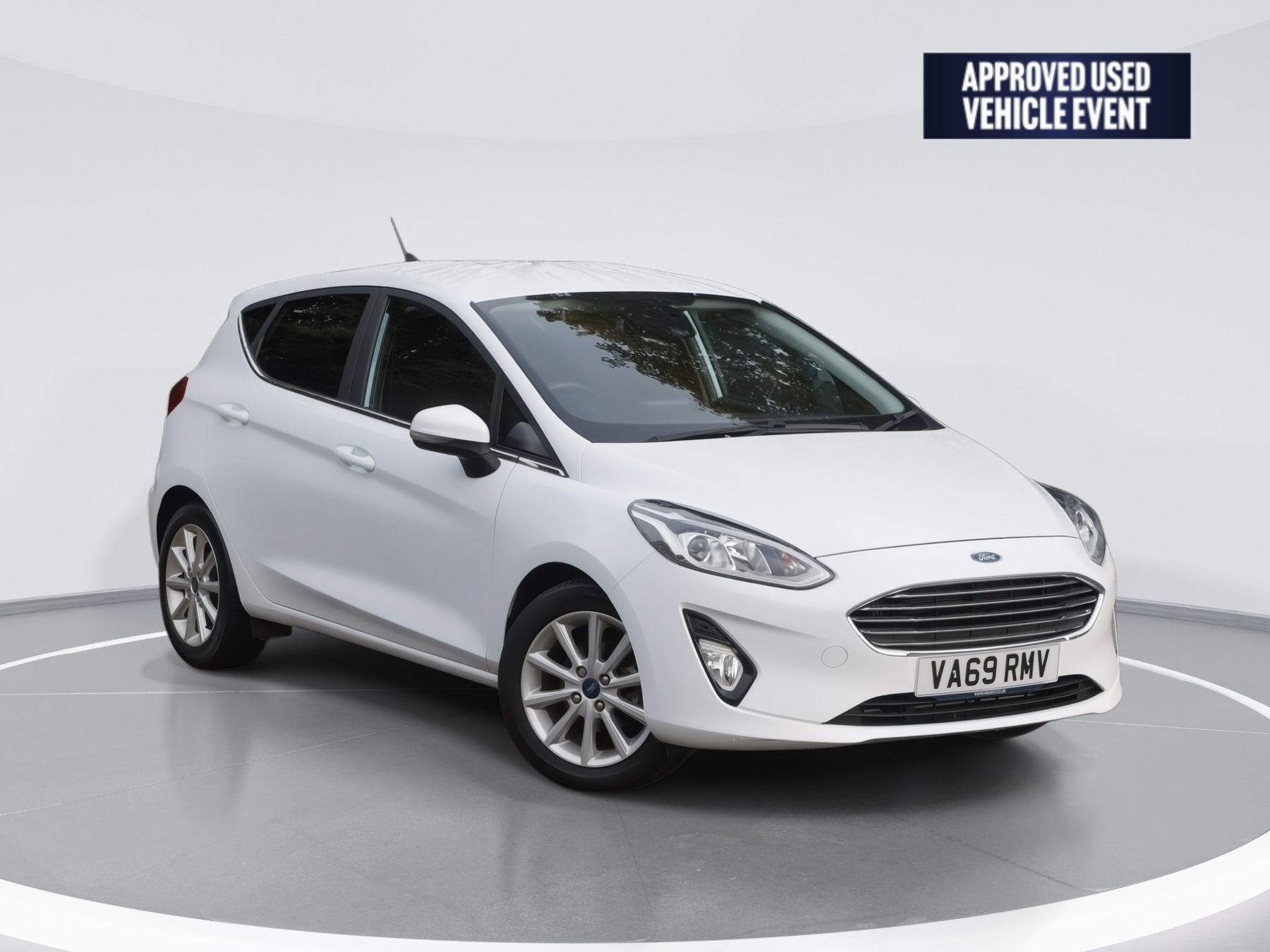 Main listing image - Ford Fiesta