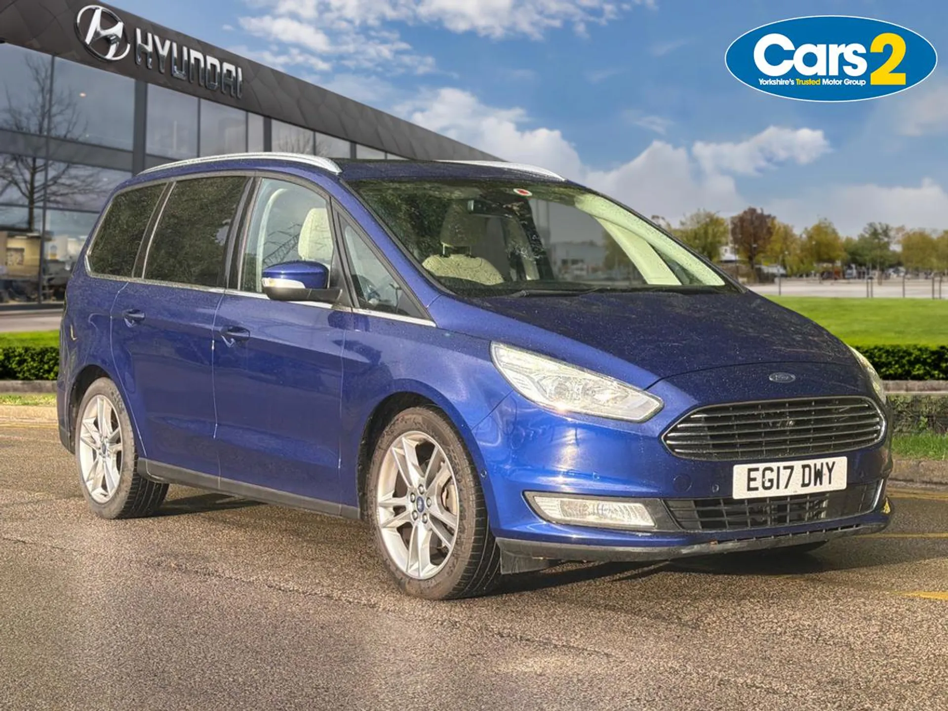 Main listing image - Ford Galaxy