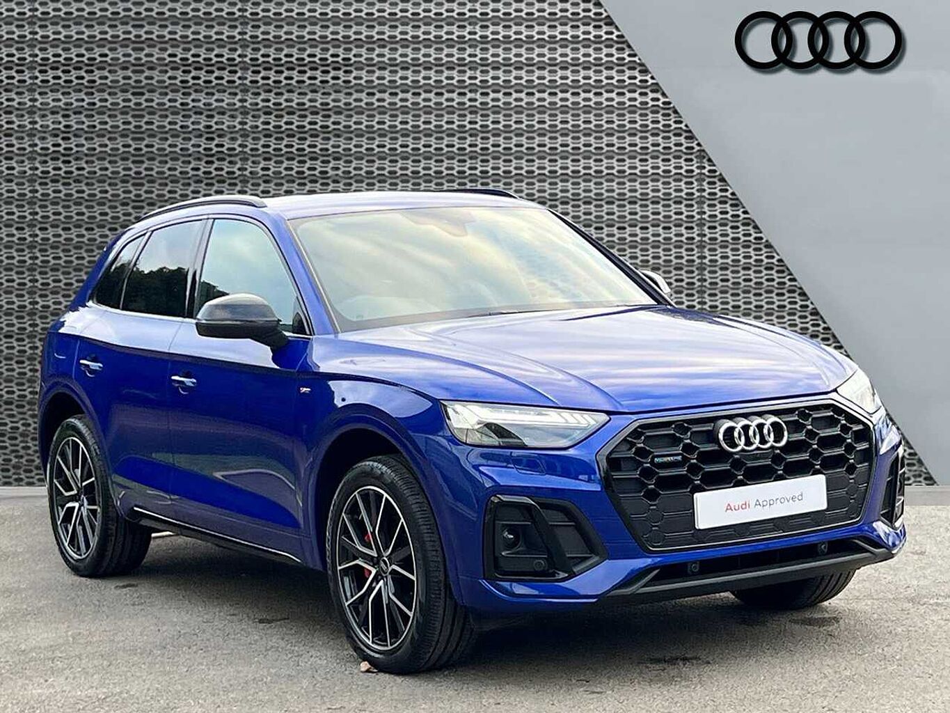 Main listing image - Audi Q5