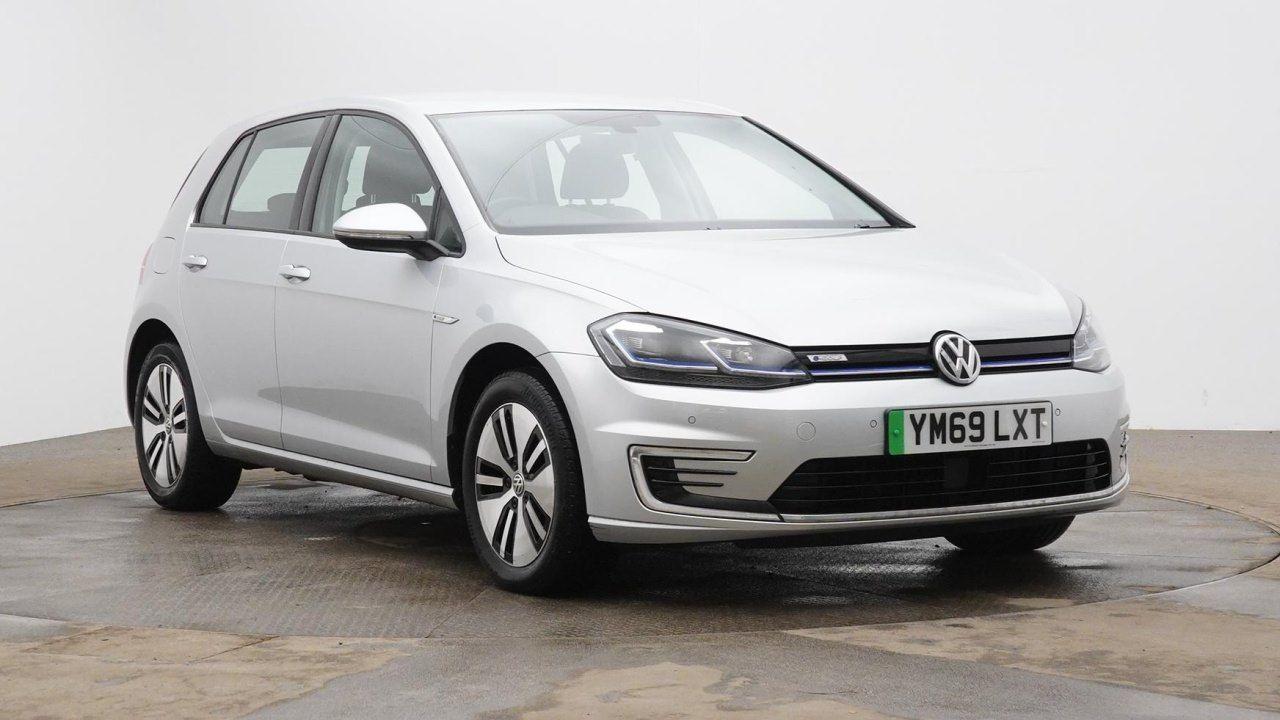 Main listing image - Volkswagen e-Golf