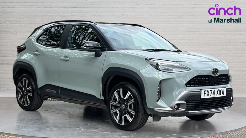 Main listing image - Toyota Yaris Cross