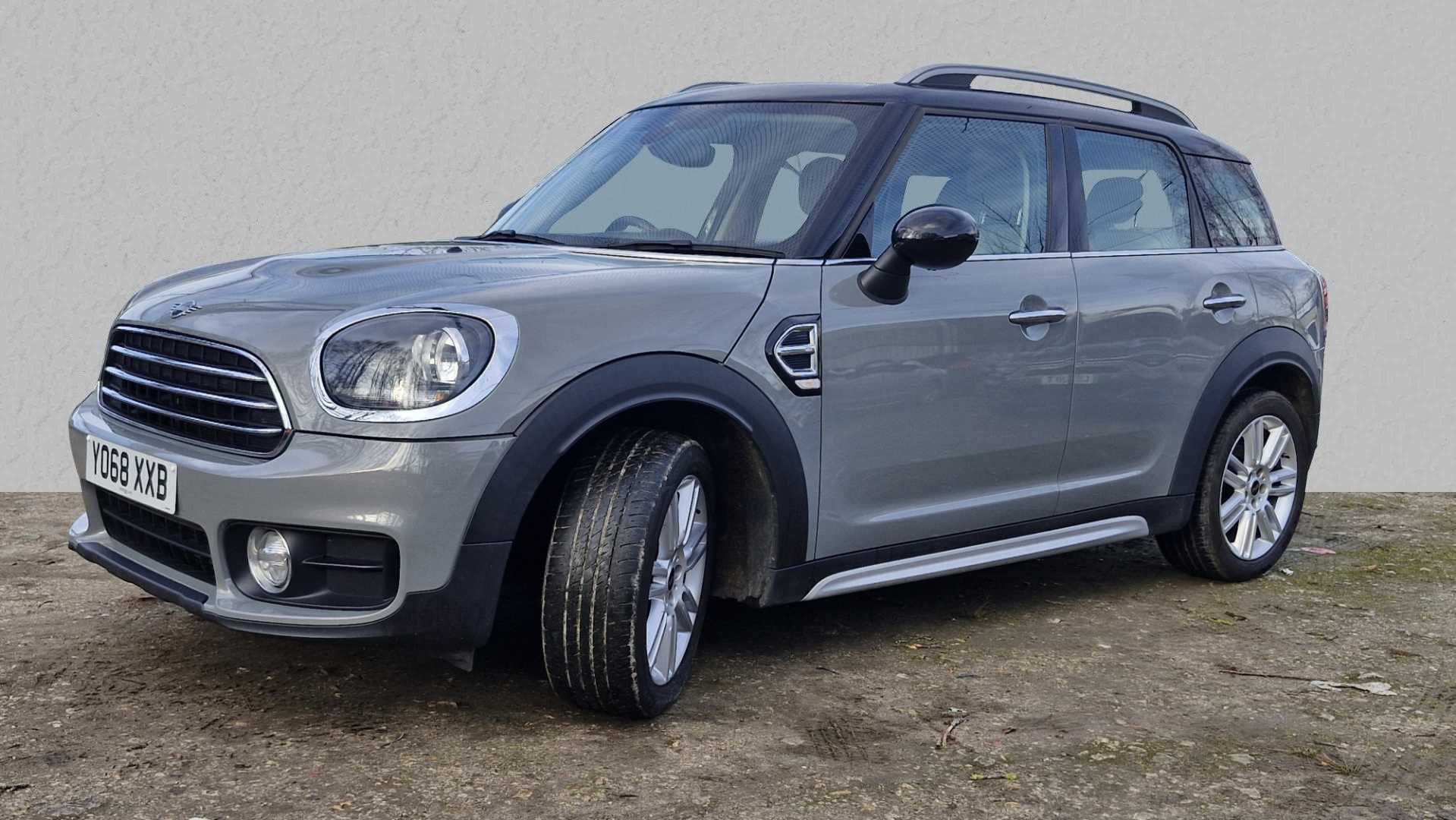 Main listing image - MINI Countryman