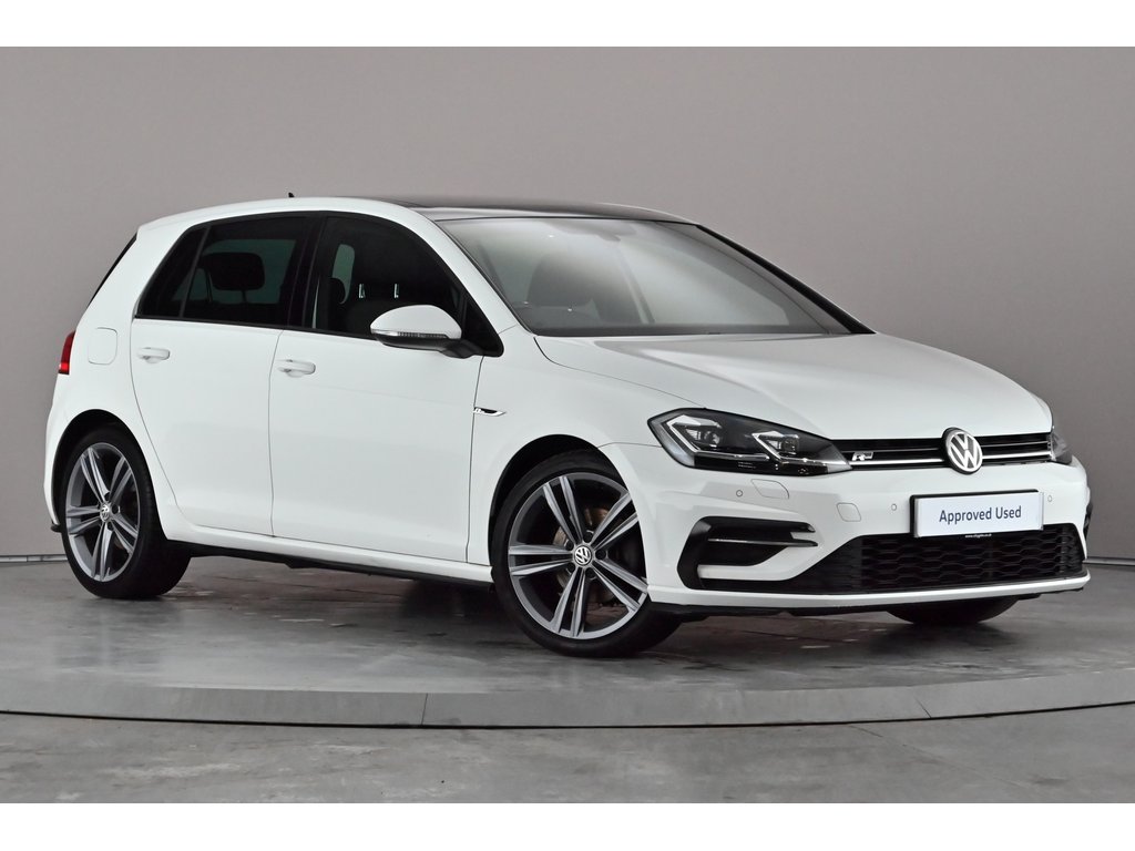 Main listing image - Volkswagen Golf