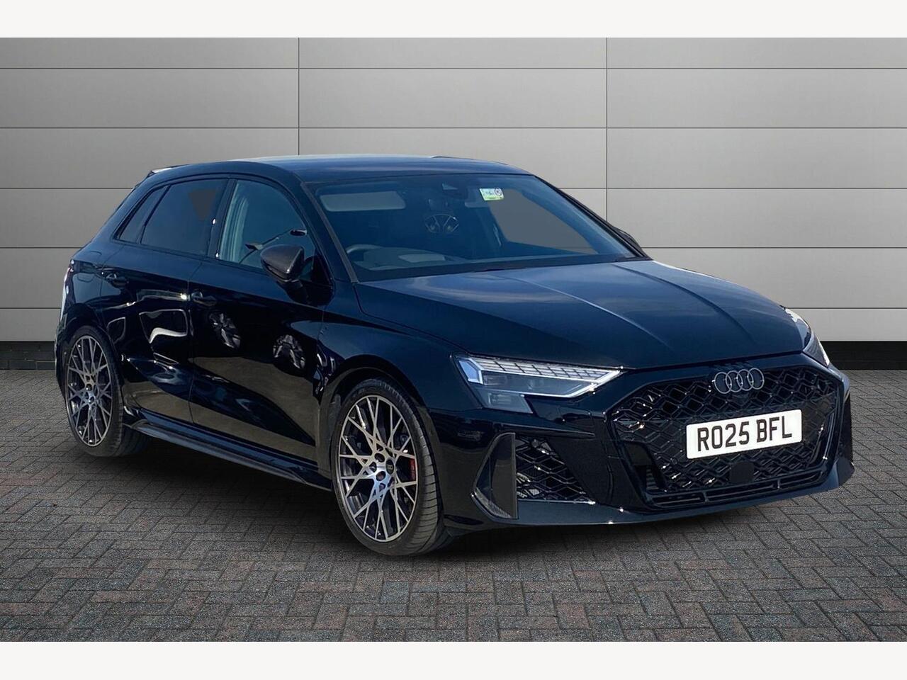 Main listing image - Audi RS3