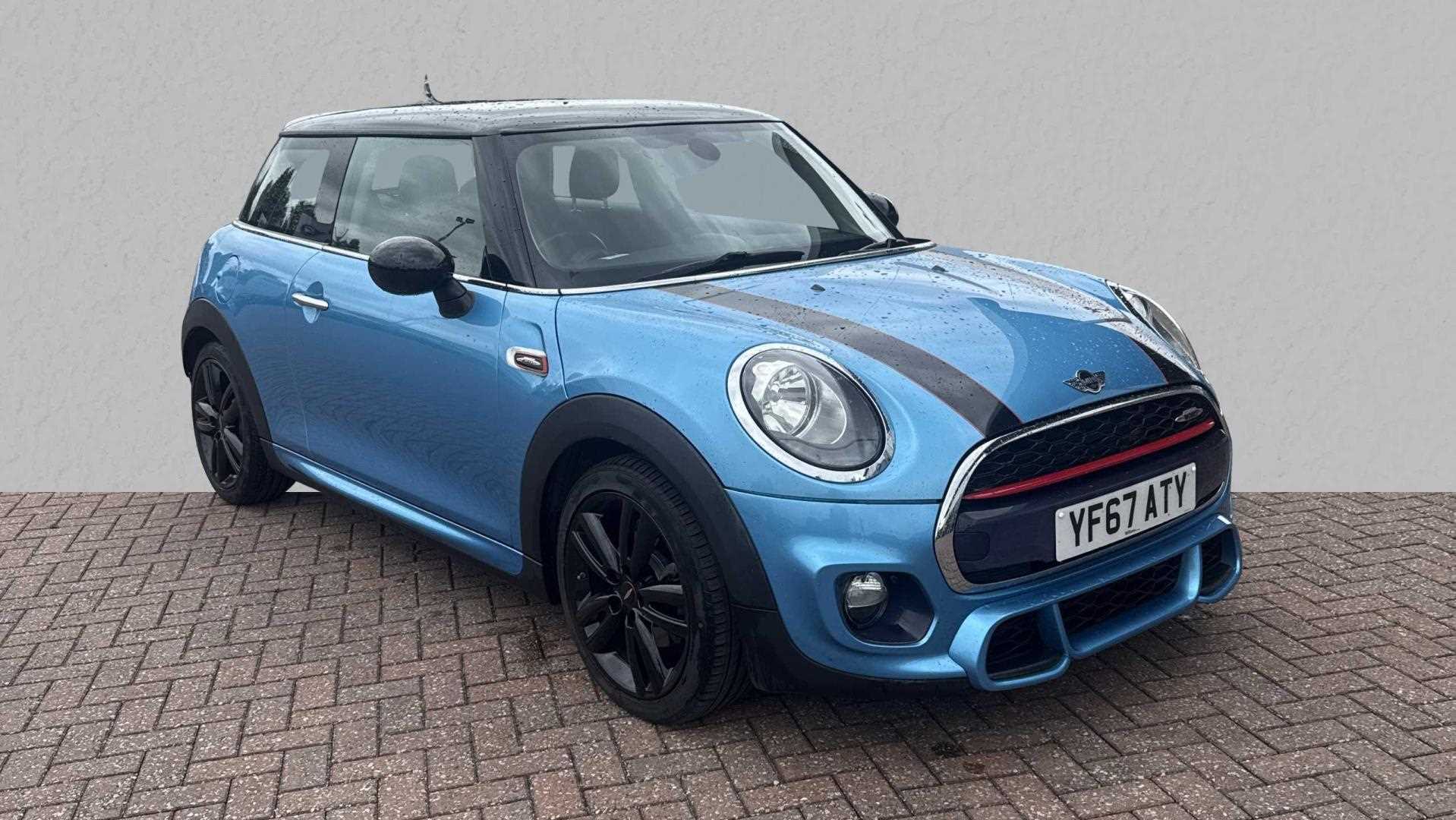 Main listing image - MINI Hatchback