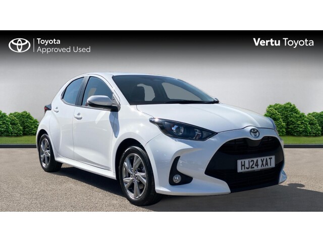 Main listing image - Toyota Yaris