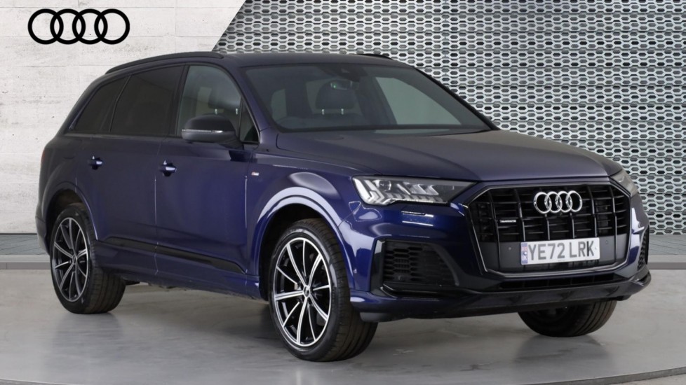 Main listing image - Audi Q7