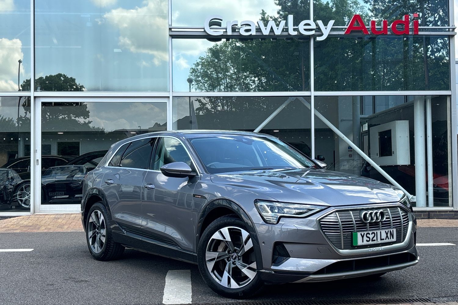 Main listing image - Audi e-tron