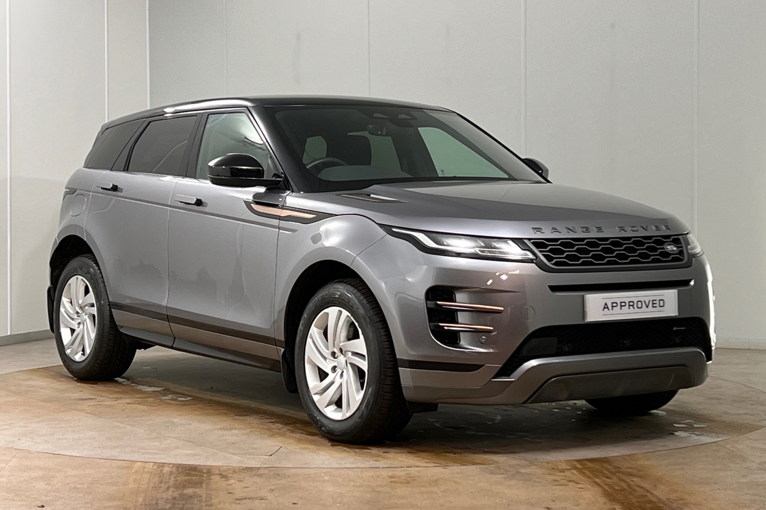 Main listing image - Land Rover Range Rover Evoque