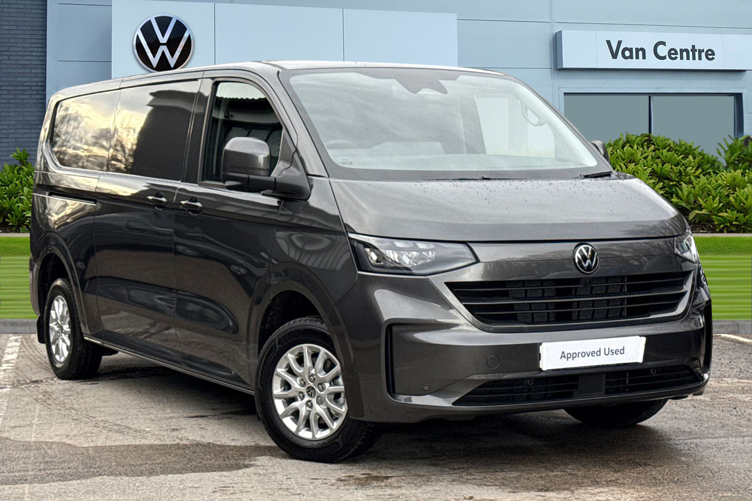 Main listing image - Volkswagen Transporter