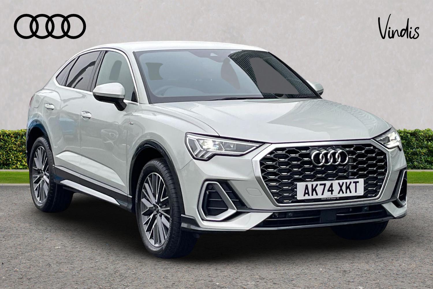 Main listing image - Audi Q3