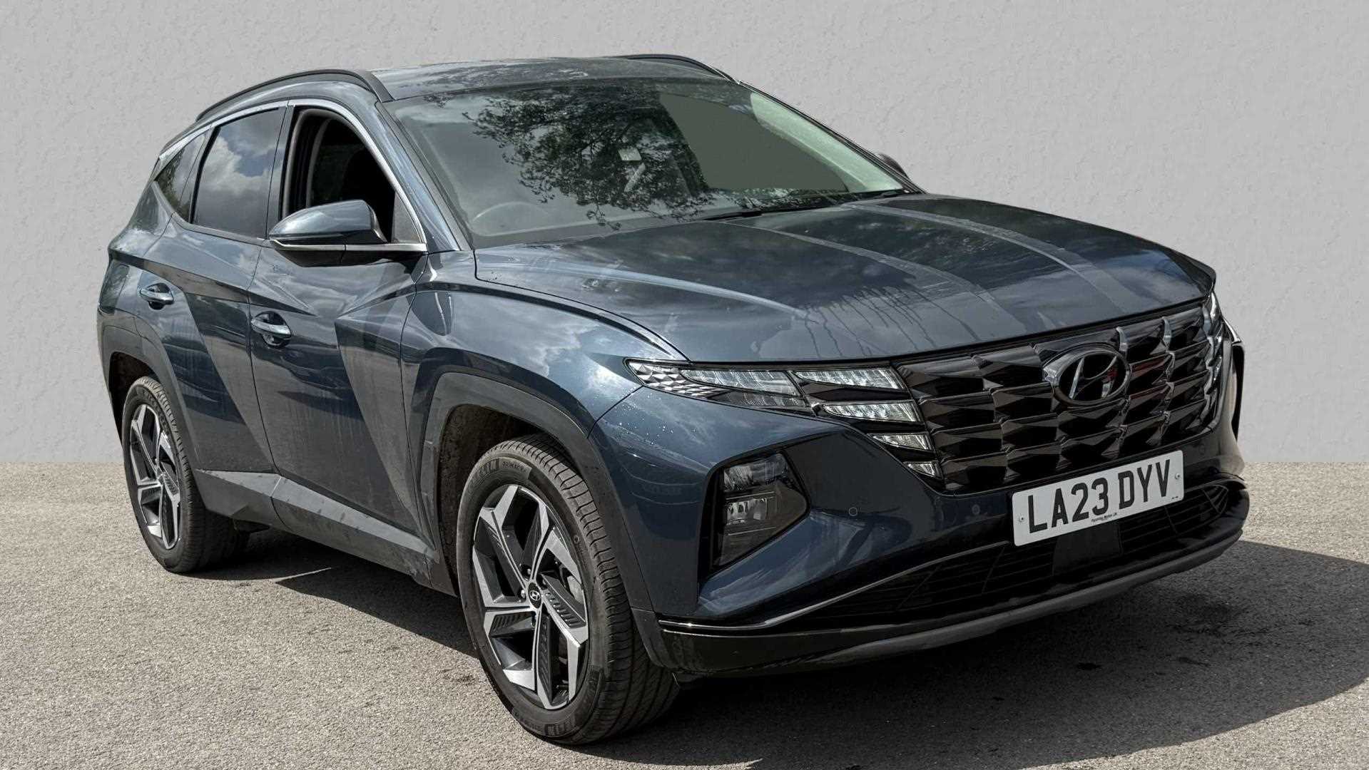 Main listing image - Hyundai Tucson