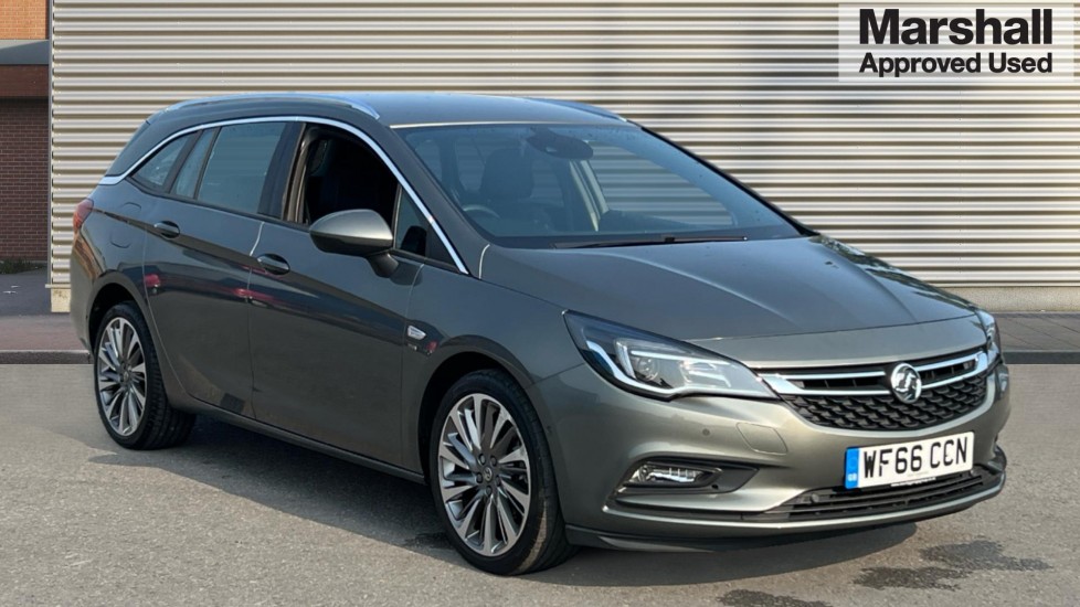 Main listing image - Vauxhall Astra Sports Tourer
