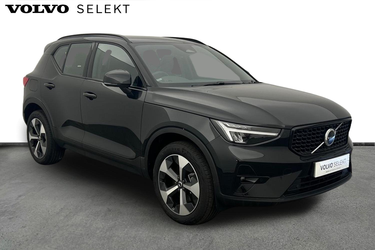 Main listing image - Volvo XC40
